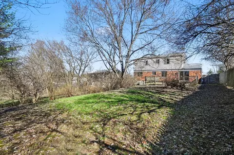 Exterior - 1759 John Gray Rd, Cincinnati, OH 45240 photo 7 of 9