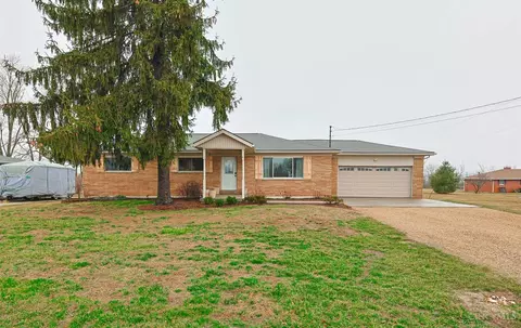 1365 Millville Shandon Rd, Hamilton, OH 45013