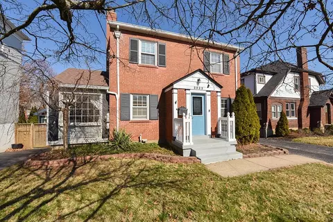 2522 Moundview Dr, Norwood, OH 45212