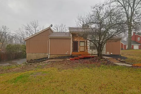 8877 Wuest Rd, Colerain Twp, OH 45251