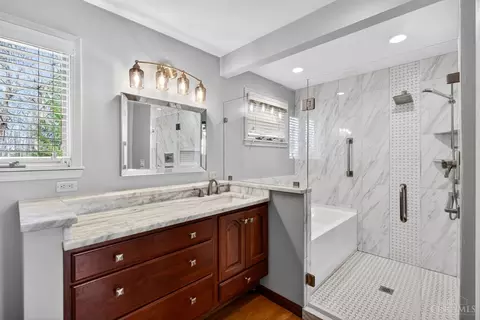 Bath - 11520 Edgewood Rd, Harrison, OH 45030 photo 1 of 5