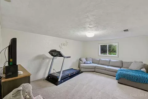 Other - 852 Finney Trl, Cincinnati, OH 45224 photo 3 of 4