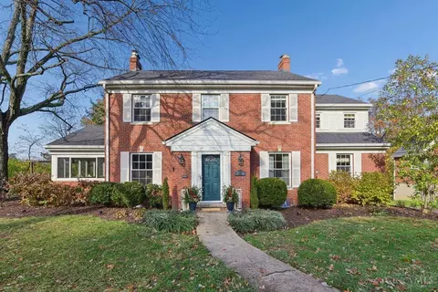 852 Finney Trl, Cincinnati, OH 45224
