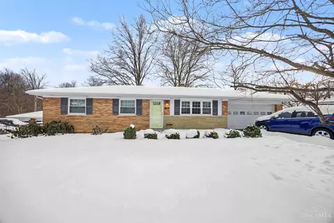 735 Loda Dr, Cincinnati, OH 45245