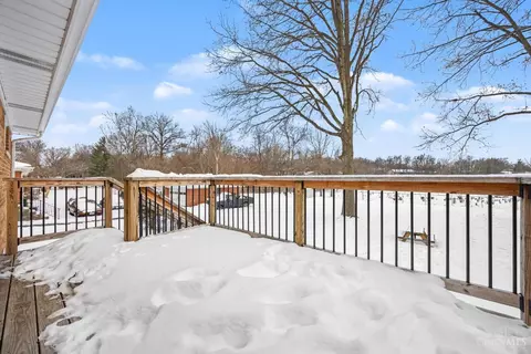 Exterior - 735 Loda Dr, Cincinnati, OH 45245 photo 2 of 3