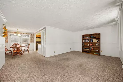 Living - 735 Loda Dr, Cincinnati, OH 45245 photo 2 of 2