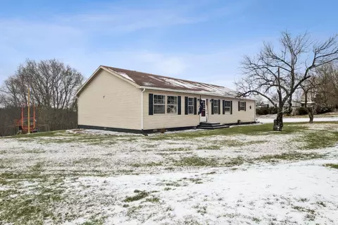 Exterior - 5635 Thomas Rd, Georgetown, OH 45121 photo 2 of 6