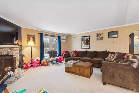 Living - 5635 Thomas Rd, Georgetown, OH 45121 photo 1 of 1