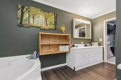 Bath - 5635 Thomas Rd, Georgetown, OH 45121 photo 3 of 3