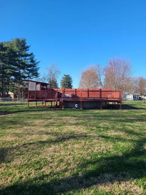 Exterior - 7822 Dian Ave, Franklin, OH 45005 photo 1 of 1