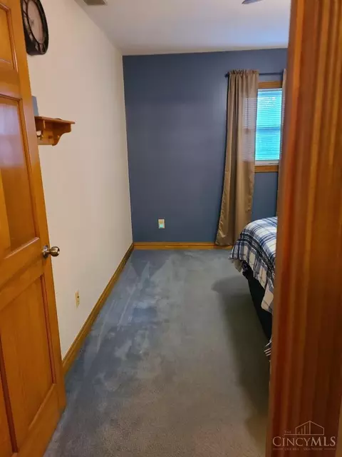 Bedroom - 7822 Dian Ave, Franklin, OH 45005 photo 1 of 3