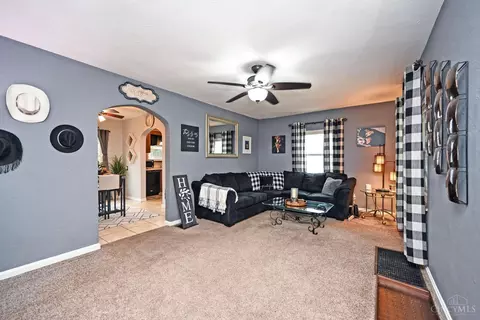 Living - 5630 Eula Ave, Cincinnati, OH 45248 photo 1 of 4