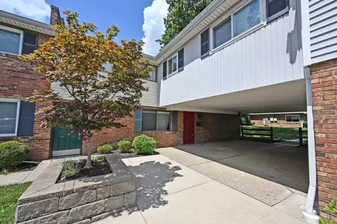 7752 Montgomery Rd, Cincinnati, OH 45236