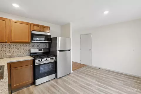 Kitchen - 498 Odin Dr, Cincinnati, OH 45244 photo 3 of 3