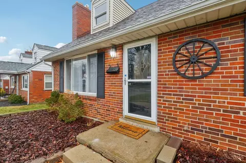 Other - 134 W Crest Dr, Reading, OH 45215 photo 1 of 17