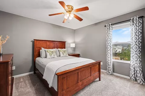 Bedroom - 4989 Springleaf Dr, Liberty Twp, OH 45011 photo 2 of 4