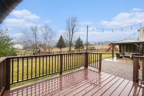Exterior - 4989 Springleaf Dr, Liberty Twp, OH 45011 photo 7 of 8