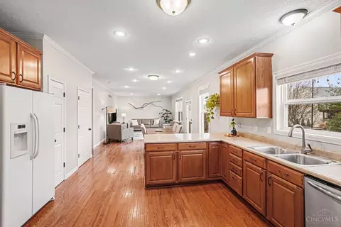 Kitchen - 4989 Springleaf Dr, Liberty Twp, OH 45011 photo 2 of 2