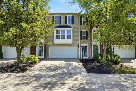 681 Terrace Hill Trl, Milford, OH 45150