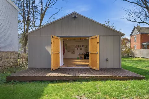 Exterior - 4309 Vine St, Cincinnati, OH 45217 photo 7 of 15