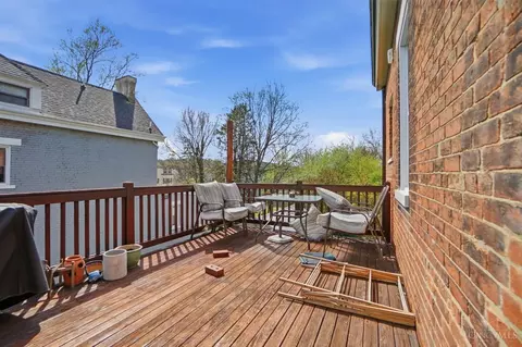 Exterior - 4309 Vine St, Cincinnati, OH 45217 photo 9 of 15