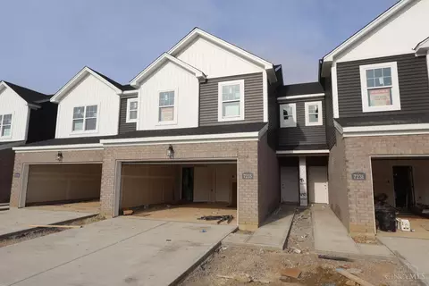 7235 Grandway Dr, West Chester, OH 45069