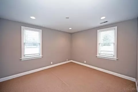 Bedroom - 3425 Berry Ave, Cincinnati, OH 45208 photo 2 of 6
