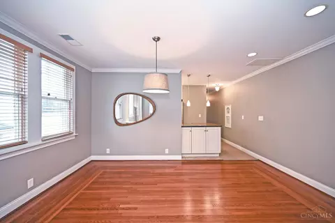 Living - 3425 Berry Ave, Cincinnati, OH 45208 photo 1 of 8
