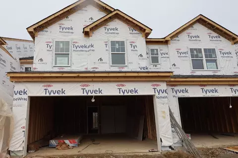 7249 Grandway Dr, West Chester, OH 45069