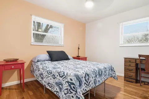 Bedroom - 3617 Fieldcrest Dr, Cincinnati, OH 45211 photo 1 of 8