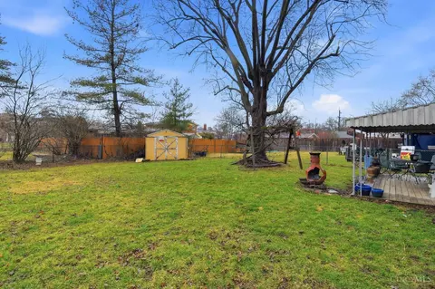 Exterior - 3617 Fieldcrest Dr, Cincinnati, OH 45211 photo 7 of 7