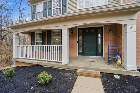 Exterior - 789 Dorgene Ln, Cincinnati, OH 45244 photo 4 of 16