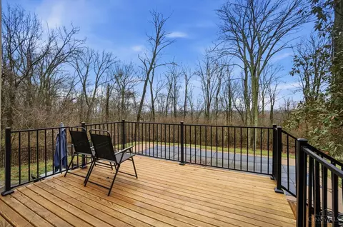 Exterior - 789 Dorgene Ln, Cincinnati, OH 45244 photo 8 of 16