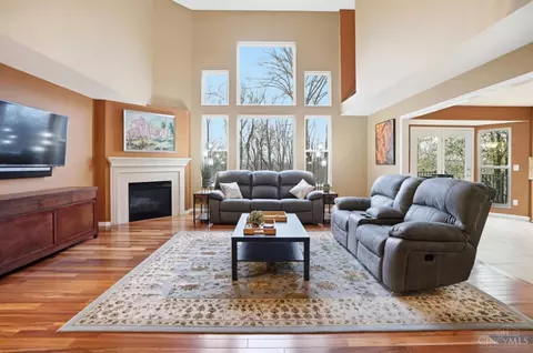 Living - 789 Dorgene Ln, Cincinnati, OH 45244 photo 1 of 6