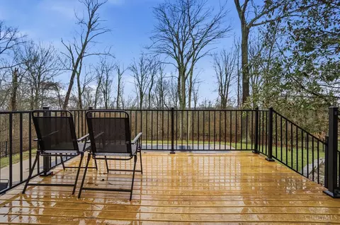 Exterior - 789 Dorgene Ln, Cincinnati, OH 45244 photo 5 of 16
