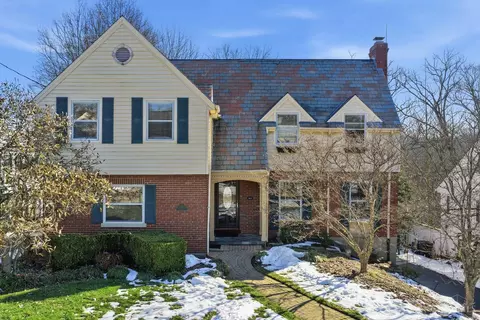 1352 Custer Ave, Cincinnati, OH 45208
