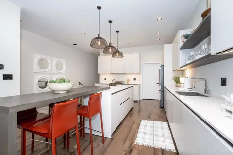 Kitchen - 419 Thirteenth St, Cincinnati, OH 45202 photo 1 of 5