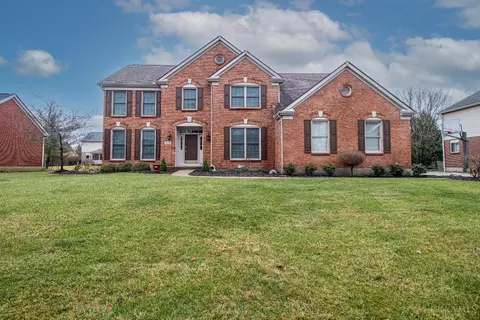 6790 Parklake Dr, Mason, OH 45040