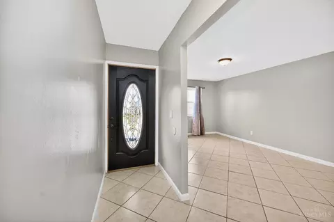 Entry Way - 11839 Hamlet Rd, Forest Park, OH 45240 photo 2 of 4