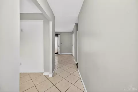 Entry Way - 11839 Hamlet Rd, Forest Park, OH 45240 photo 1 of 4