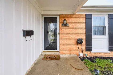 Exterior - 11839 Hamlet Rd, Forest Park, OH 45240 photo 3 of 9