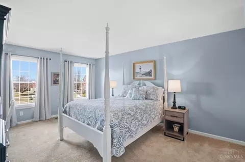 Bedroom - 6803 Haven Ct, Mason, OH 45040 photo 4 of 10