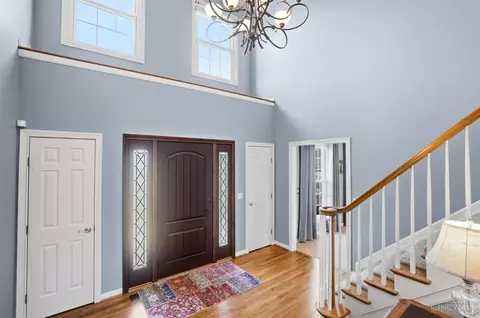Entry Way - 6803 Haven Ct, Mason, OH 45040 photo 1 of 8