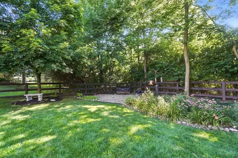 Exterior - 6803 Haven Ct, Mason, OH 45040 photo 10 of 26