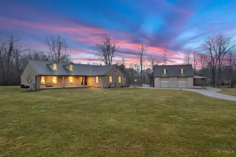 3591 Lake Meadow Dr, Amelia, OH 45102