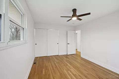 Bedroom - 1676 Laval Dr, Cincinnati, OH 45255 photo 9 of 10