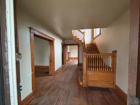 Entry Way - 3339 Spokane Ave, Cincinnati, OH 45207 photo 9 of 9