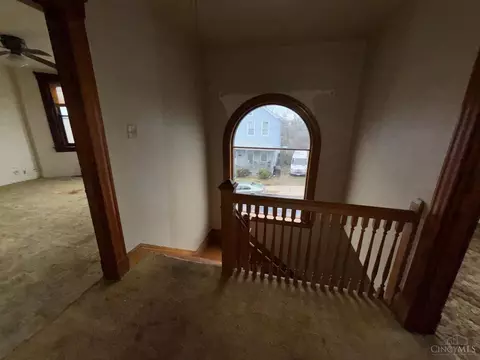 Entry Way - 3339 Spokane Ave, Cincinnati, OH 45207 photo 3 of 9