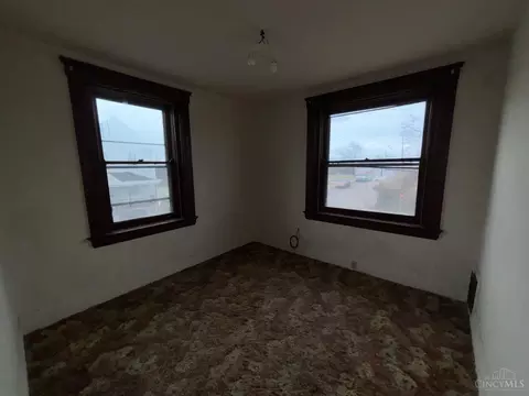 Bedroom - 3339 Spokane Ave, Cincinnati, OH 45207 photo 5 of 5