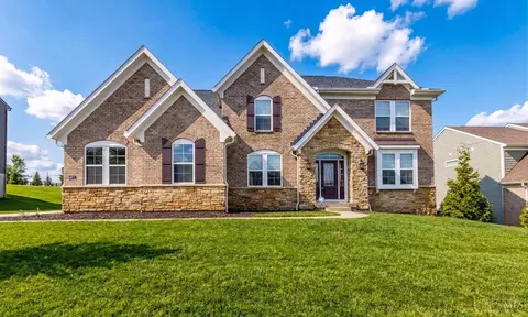 5671 Ferdinand Dr, West Chester, OH 45069